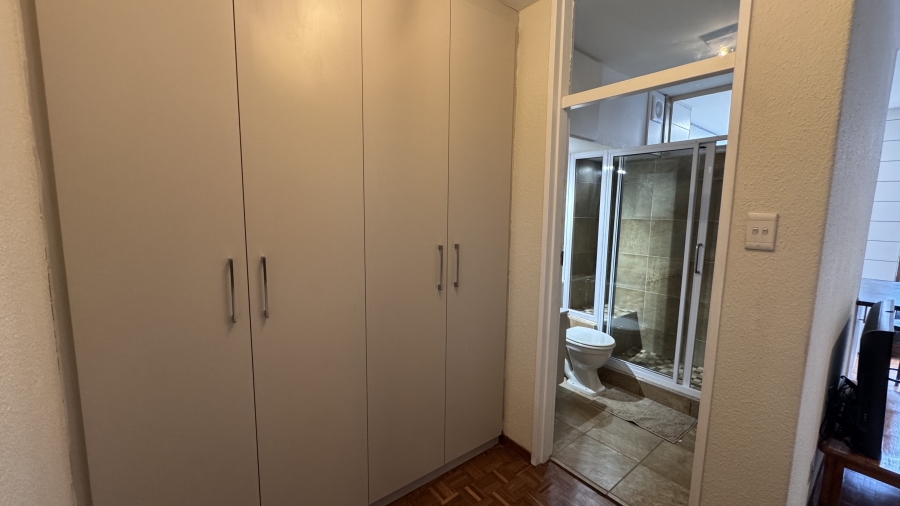 To Let 1 Bedroom Property for Rent in Gardens Western Cape
